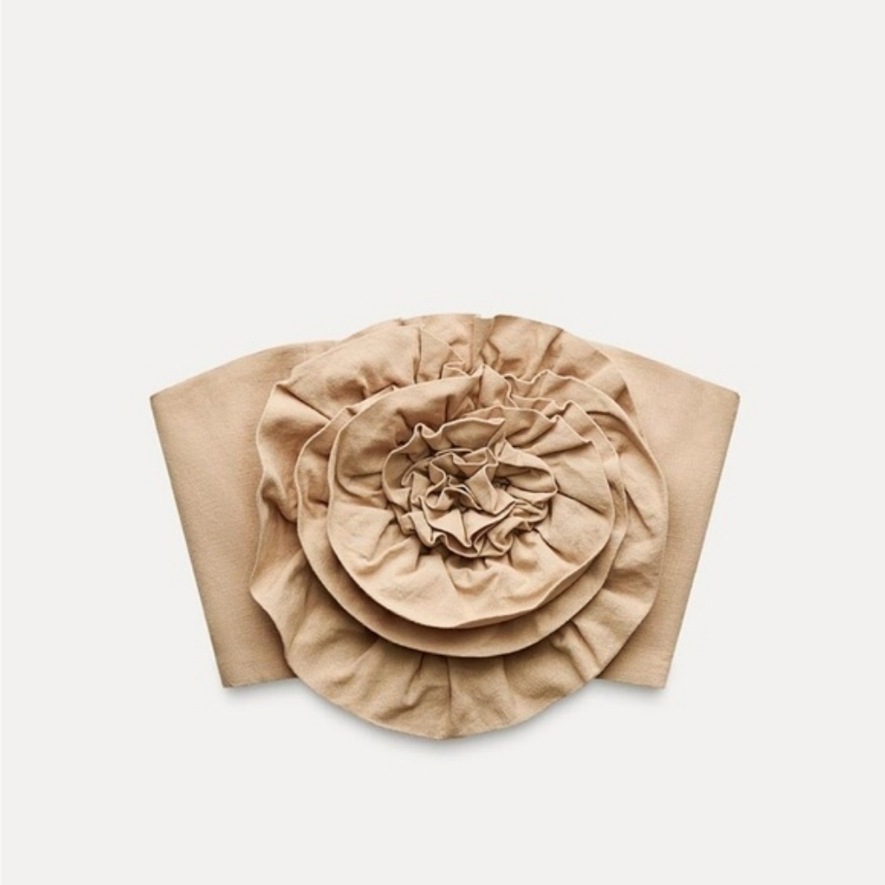 ZARA LINEN BLEND FLOWER TOP